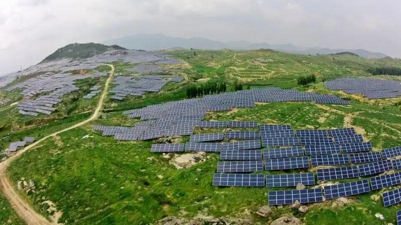中國十三省最大光伏電站在這里！欽州康熙嶺的光伏電站能排上號了嗎？